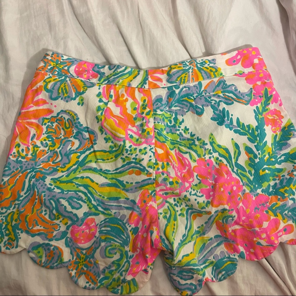 Lilly Pulitzer buttercup shorts casa marina 2 - Picture 6 of 7